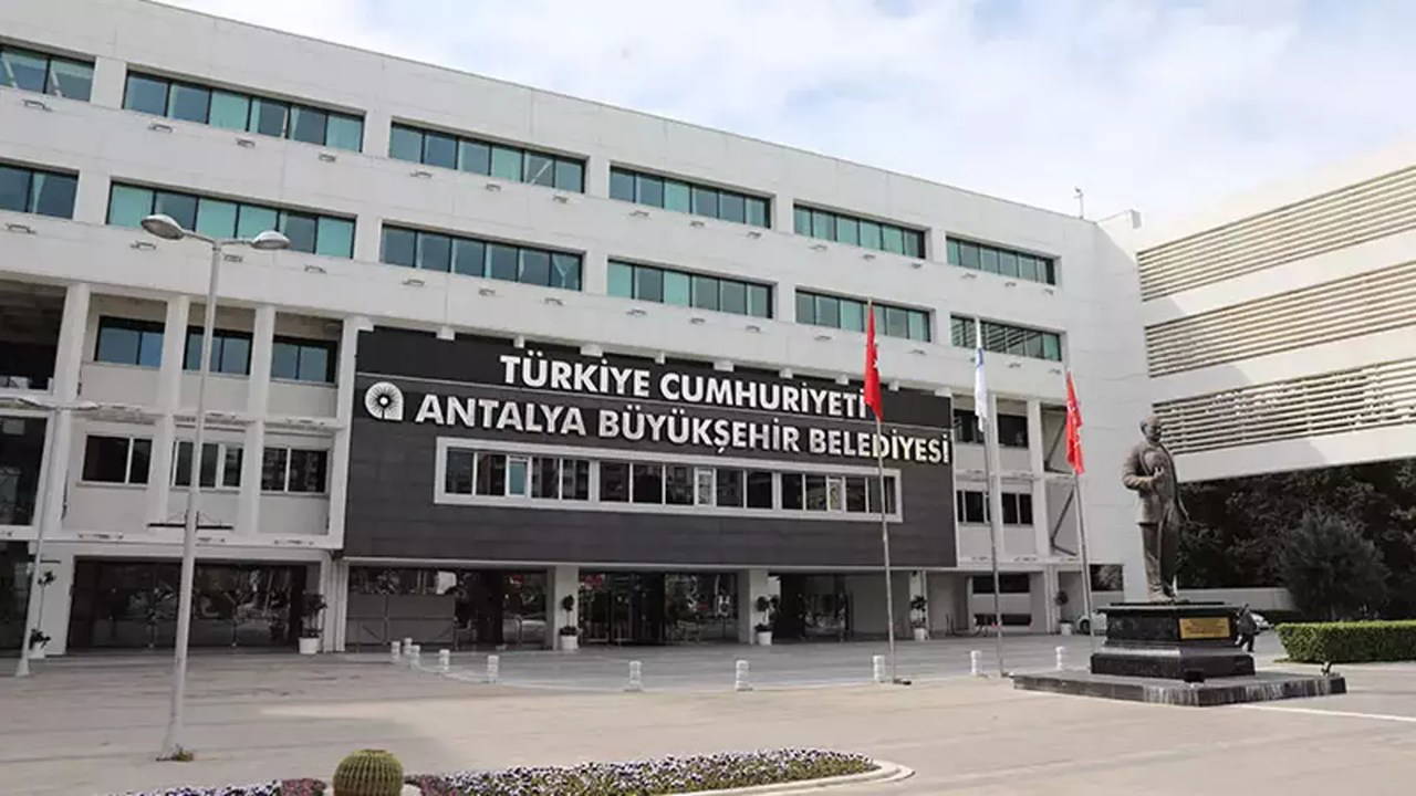Antalya Büyükşehir Belediyesi'ne yeni operasyon!