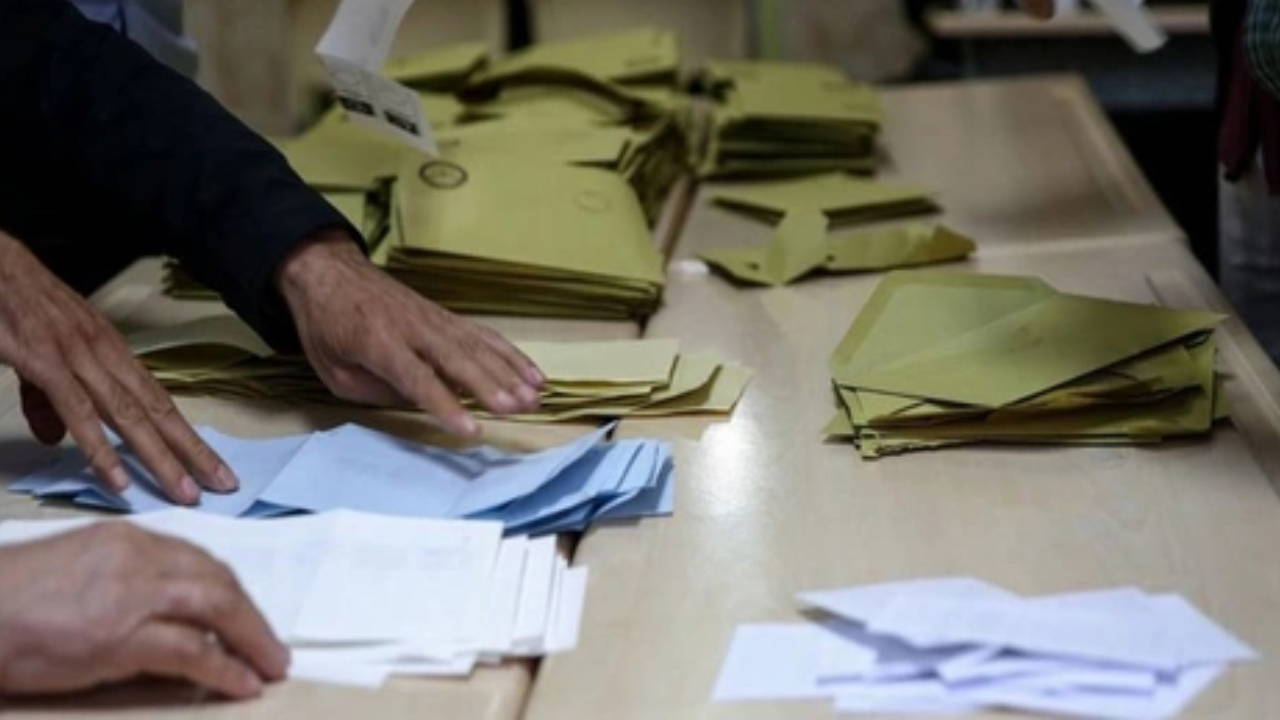 SONAR Araştırma'dan yeni anket: CHP, oylarını daha da yükseltti