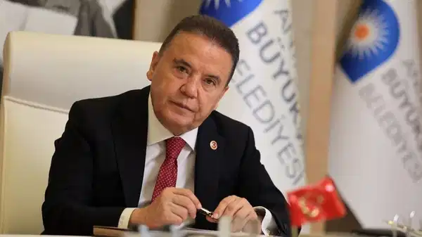 Son Dakika... Muhittin Böcek'in gelini tutuklandı!