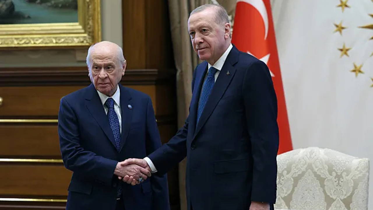 İktidar ne yapar, ne yapamaz