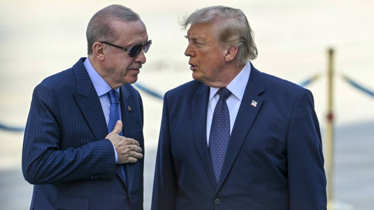 'Ülke içinde istediğini, ülke dışında istediğimi yap'