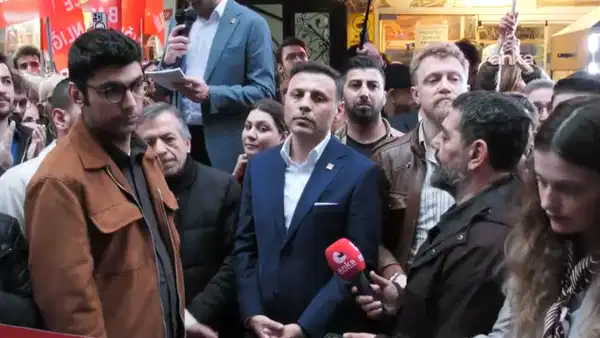 CHP'den İstanbul'un 39 ilçesinde protesto... Özgür Çelik: 'Üç günde yine milletin ekmeğini küçülttüler'