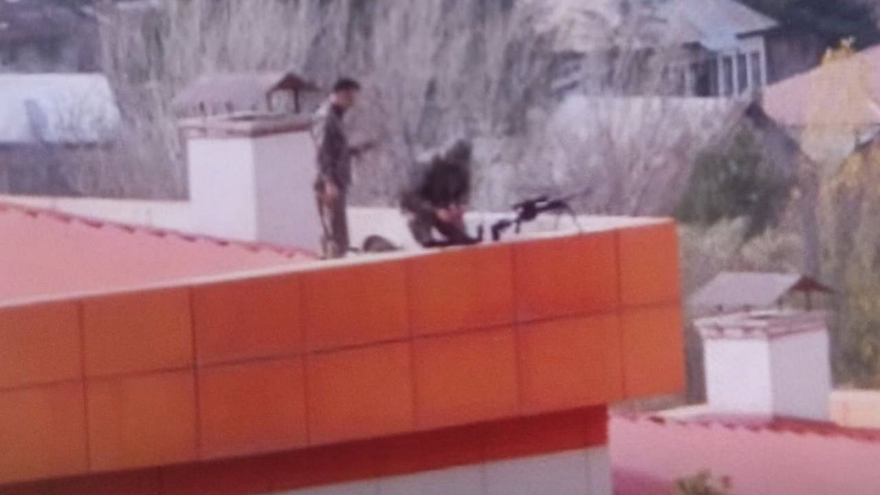 Üniversitede rehine krizi!