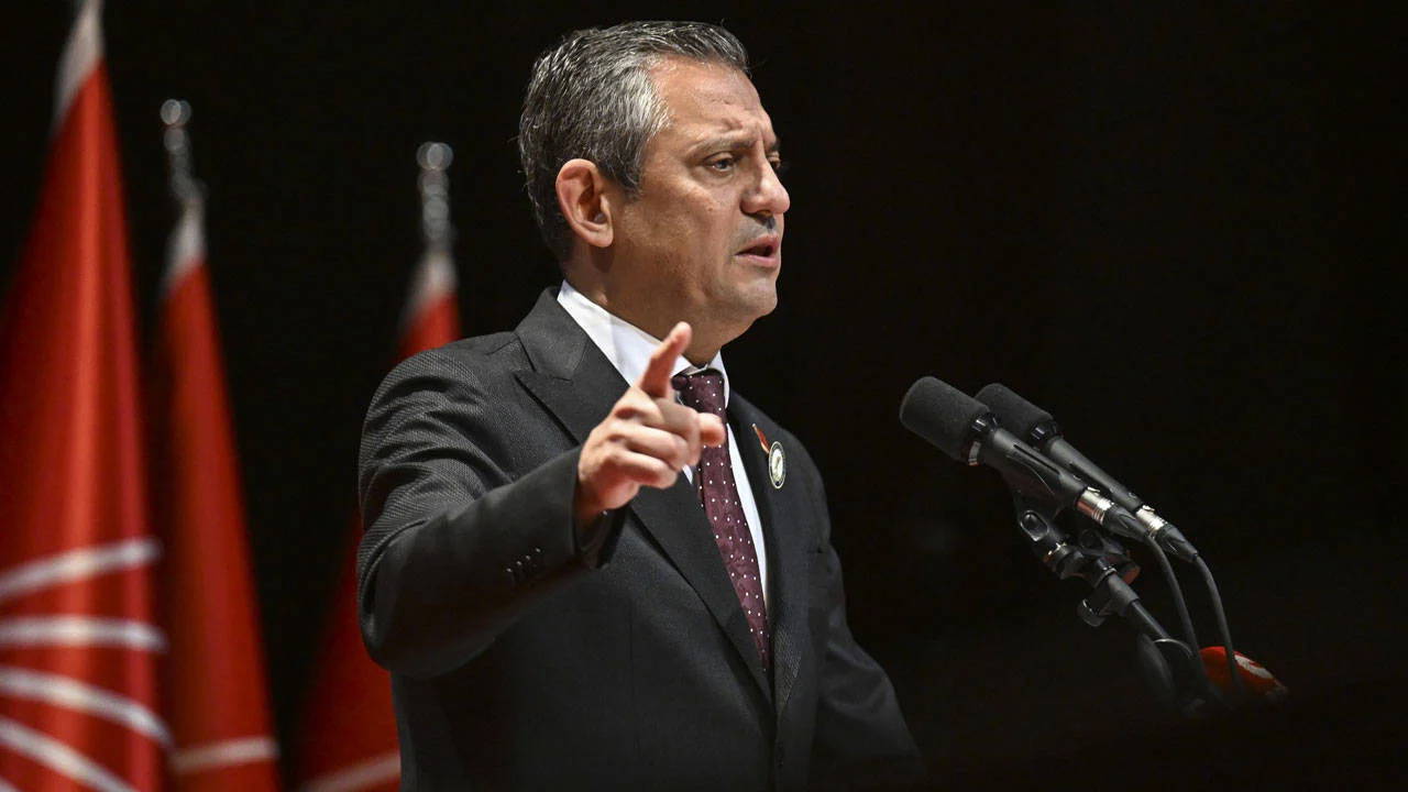 Son Dakika... Terör örgütü PKK'nin fesih kararının ardından... Özgür Özel'den ilk açıklama