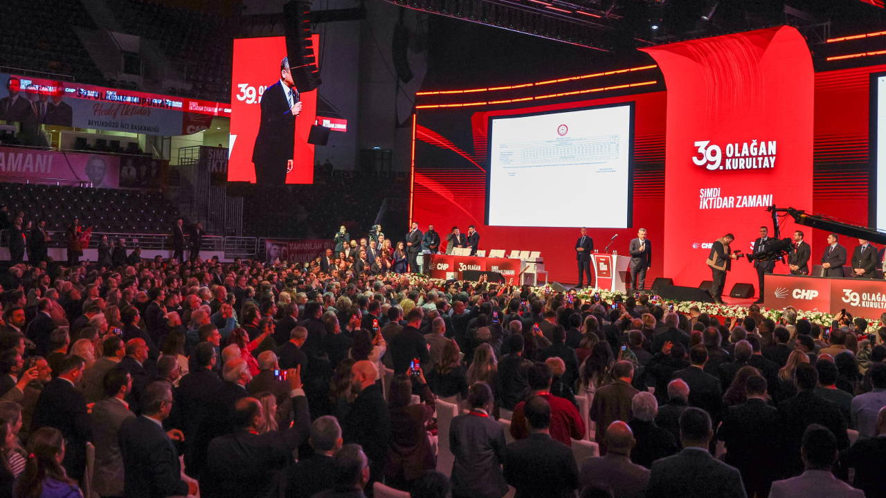 CHP’yi kurultay sonrası çok zor bir dönem bekliyor