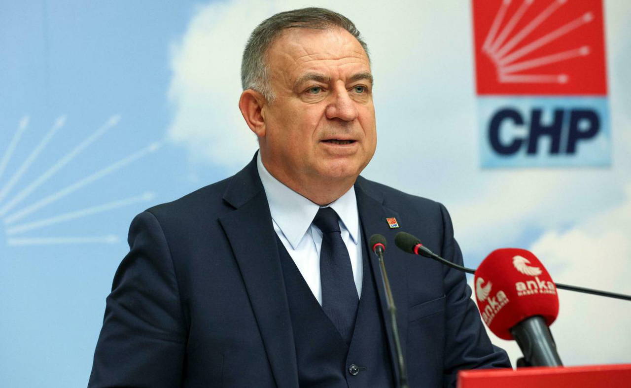 200'den fazla kişi ifadeye çağrılmıştı: CHP'li Zeybek'ten sert tepki!