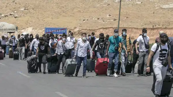 Nüfusu eğitmek yerine ithal etmek!