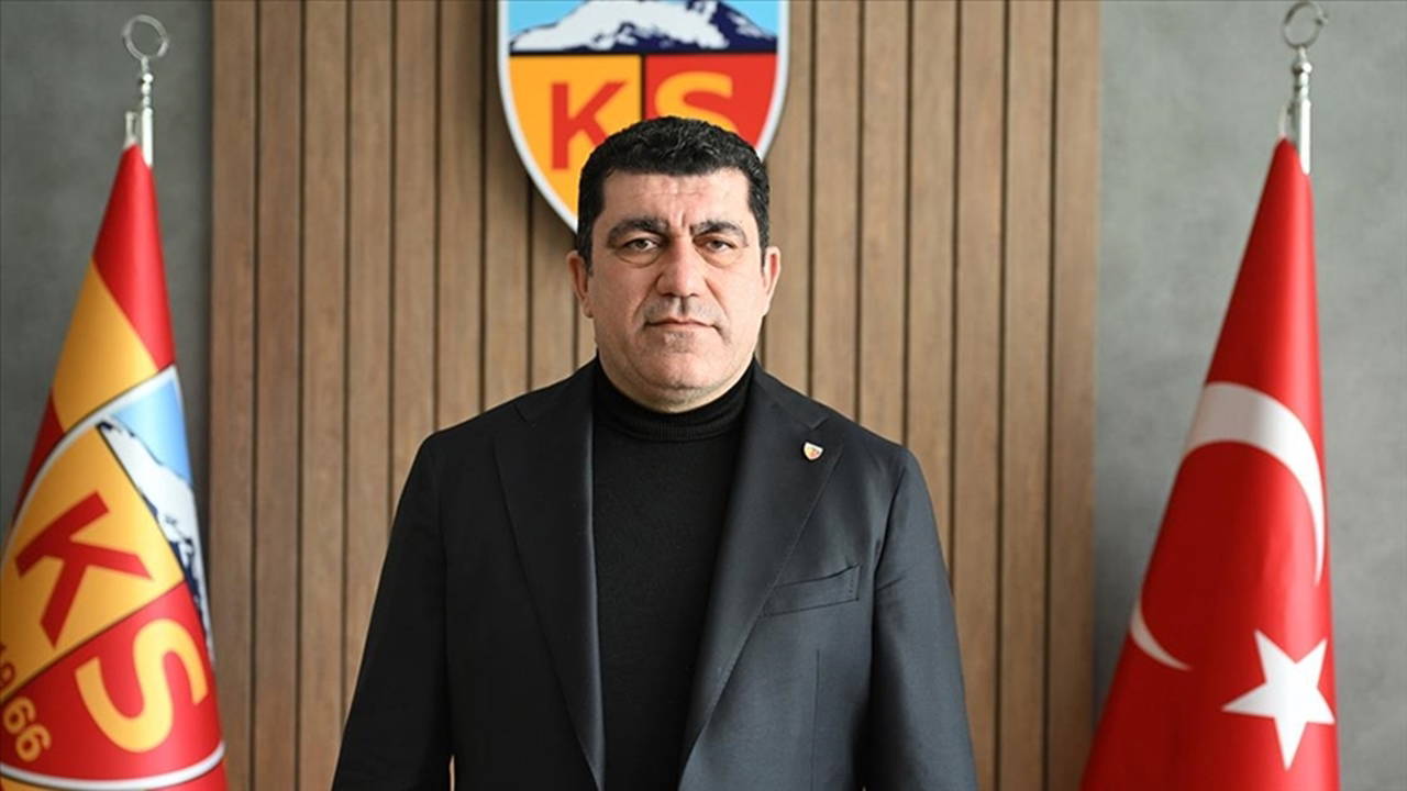 Fenerbahçe'deki ayrılığı başkan bizzat duyurdu: 'Ali Koç ile konuştuk, talebimizi kırmadı' 