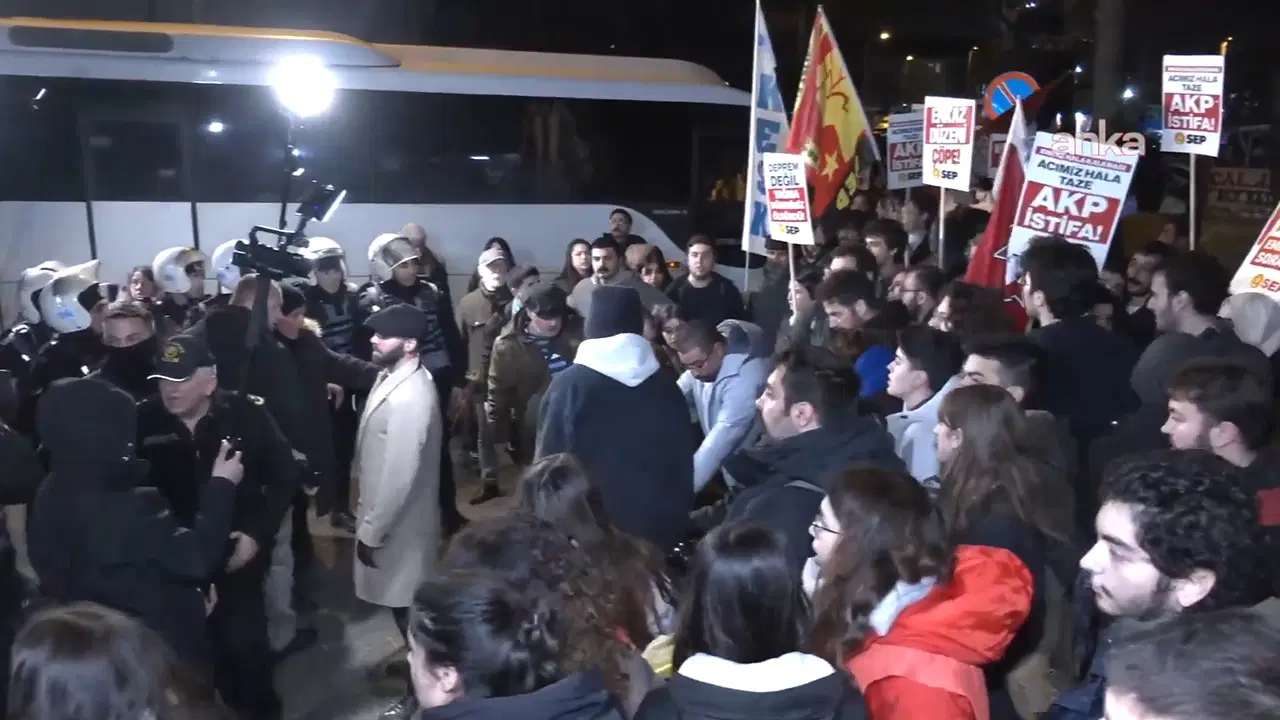 Ankara'da '6 Şubat' yürüyüşüne polis müdahalesi