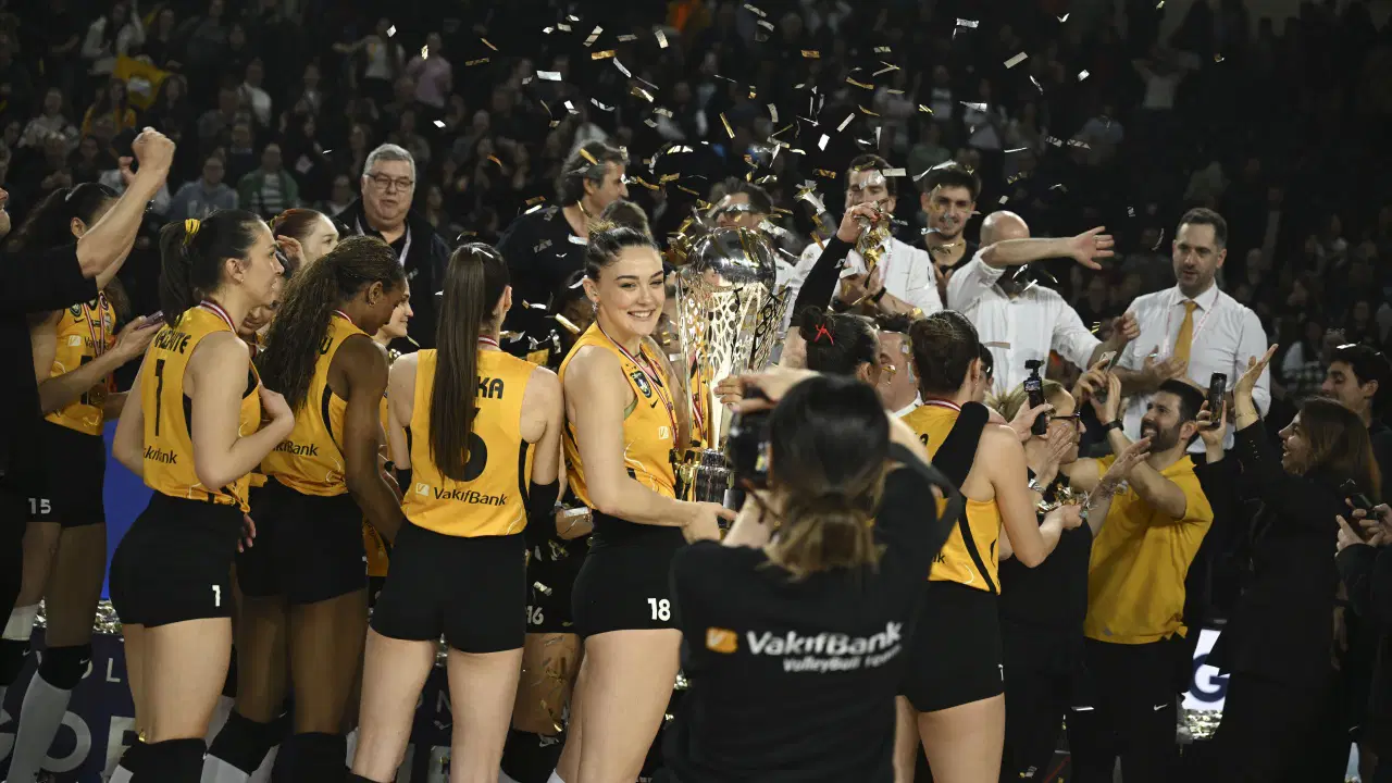 Kupa Voley'de şampiyon belli oldu! Tarihinde 10. kez...