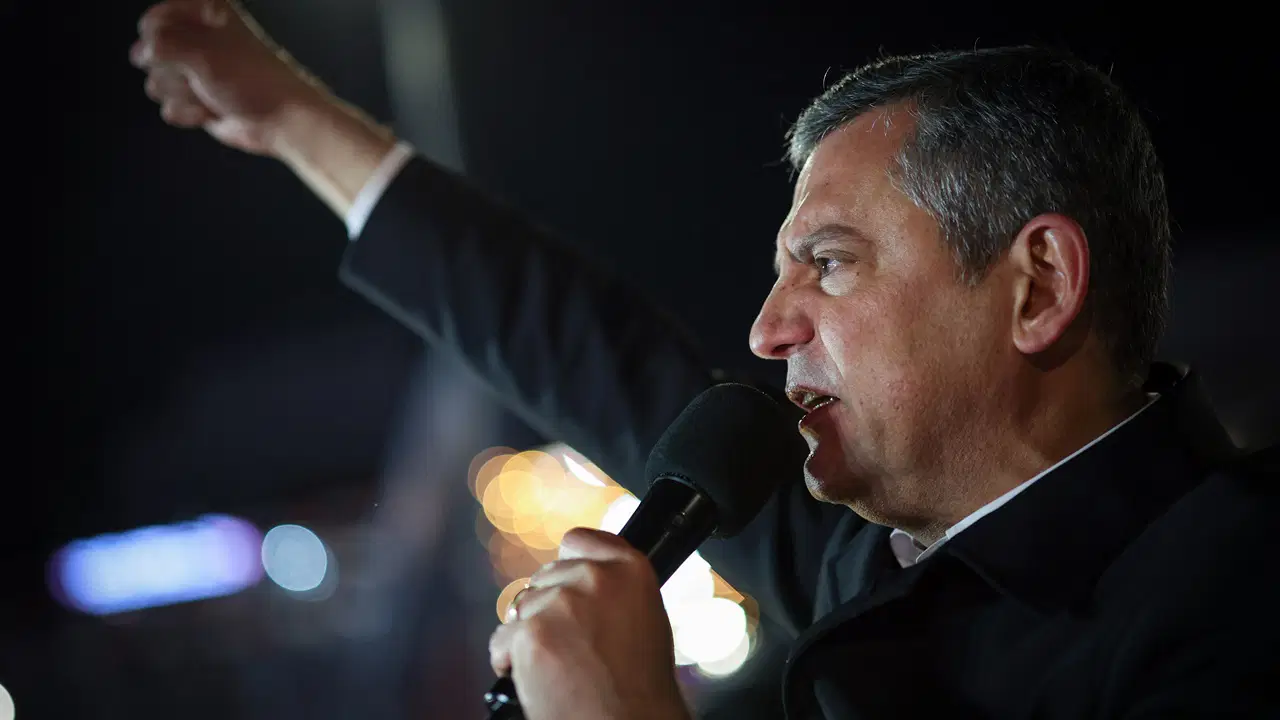 'Sen yenersen siyaseti bırakıyorum!'