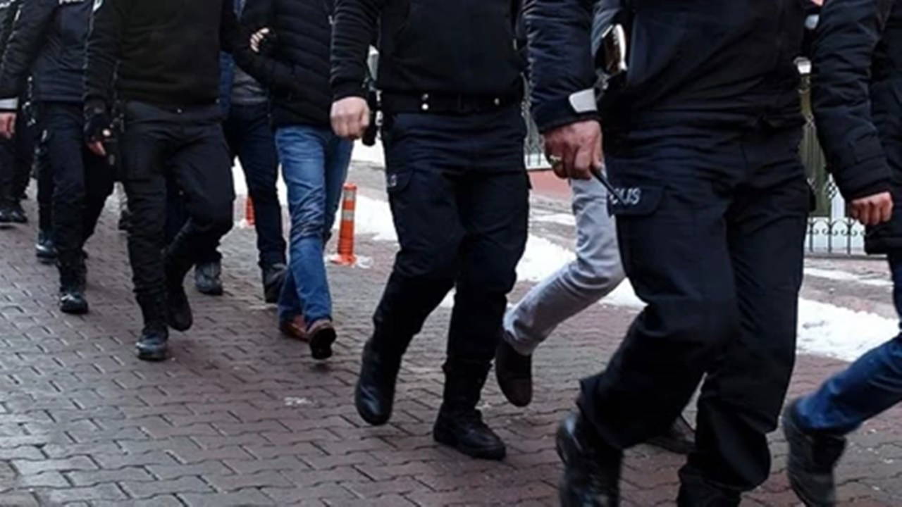 Kocaeli'de 'FETÖ' operasyonu: 'Eğitim' yapılanmasındaki 15 şüpheli gözaltına alındı