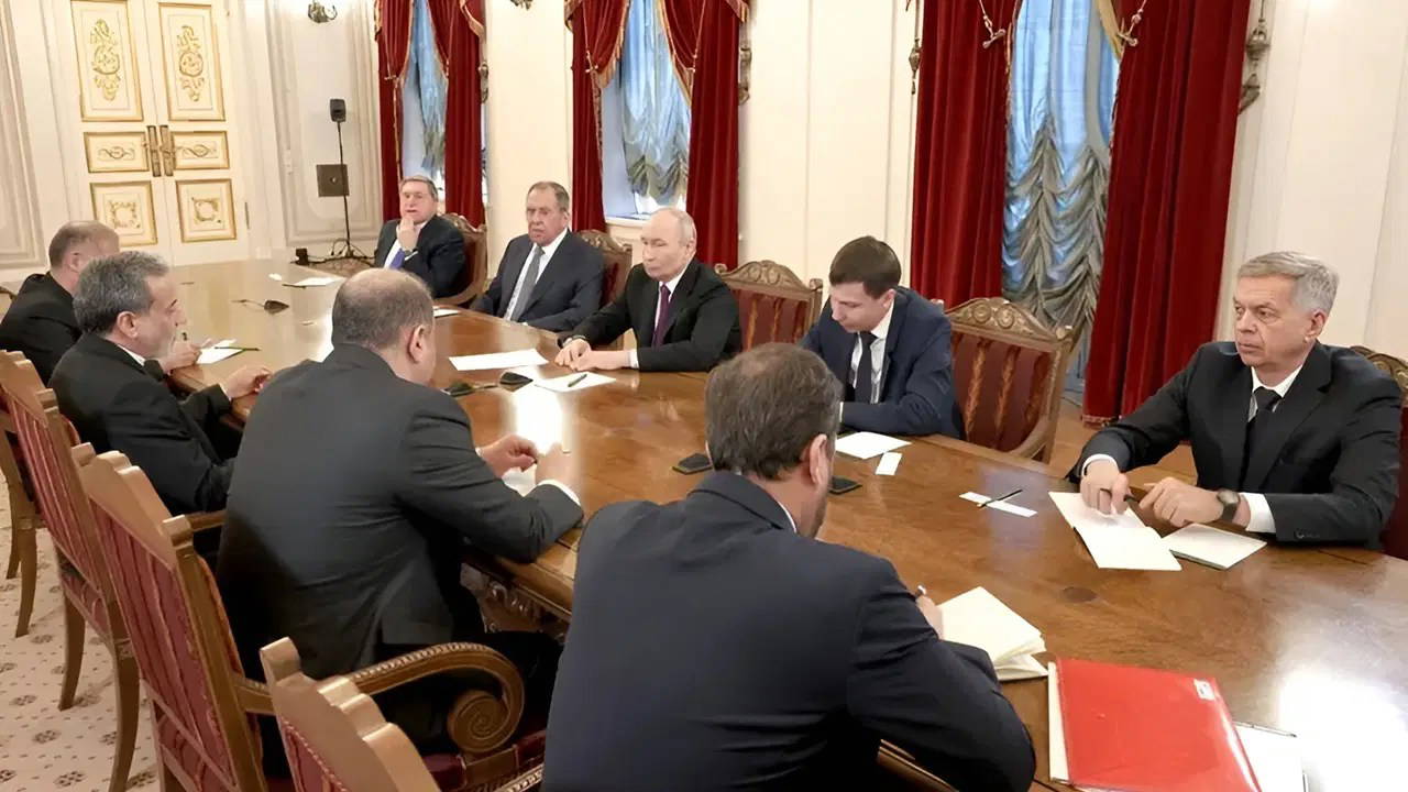 Putin-Arakçi görüşmesinde 'kritik' isim