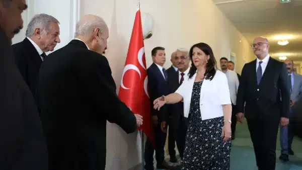 İmralı heyeti Bahçeli'yle görüştü 
