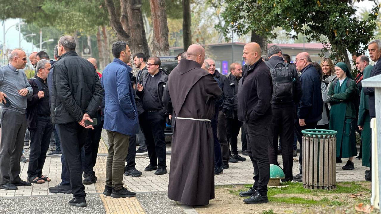 Vatikan heyeti, Papa’nın ziyareti öncesi İznik’te!