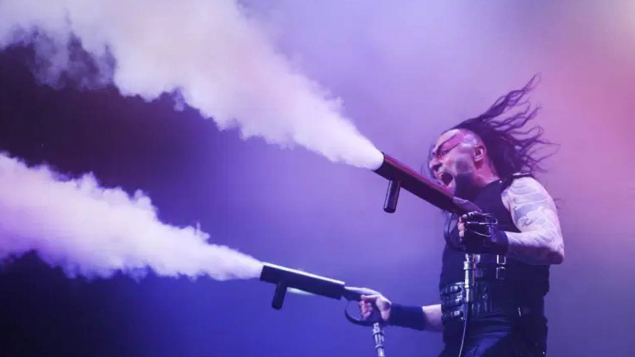 Diyarbakır Valisi, Hayko Cepkin'i aradı; yeni konser tarihi belli oldu