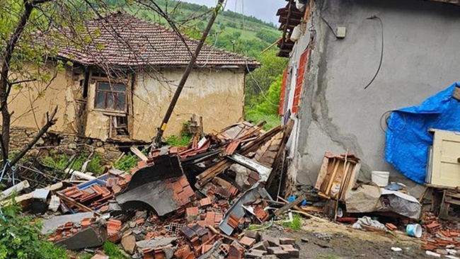 Tokat'ta sağanak sonrası heyelan: 