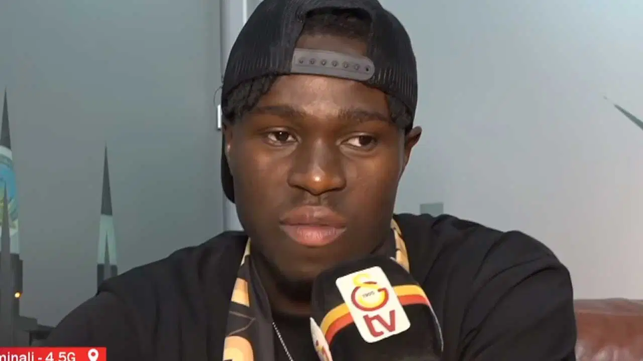 Wilfried Singo: "Galatasaray'da olmaktan çok mutluyum"