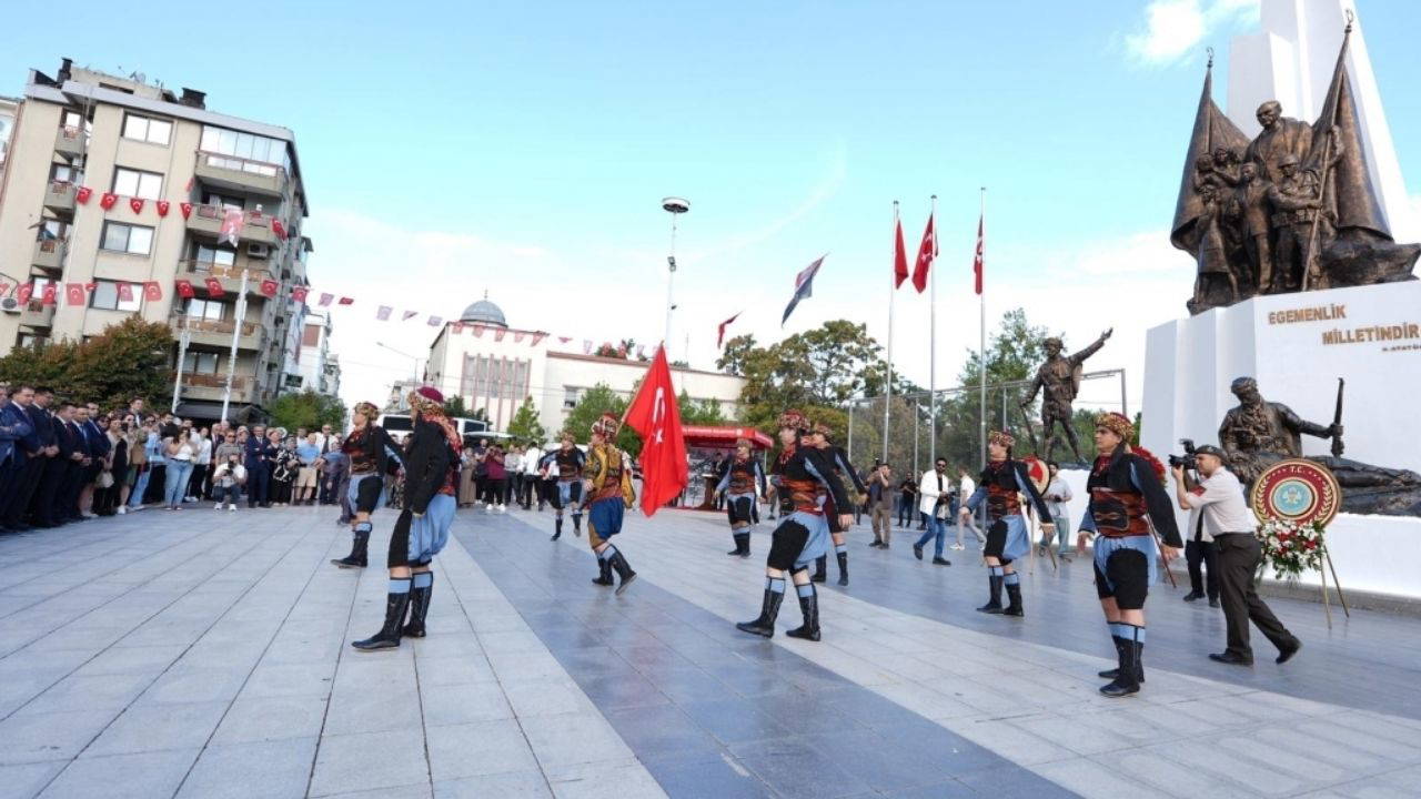 Manisa, kurtuluşunun 103. yılını gururla kutladı