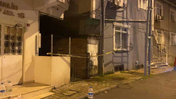 Sarıyer'de Yağışların Ardından Korkutan Toprak Kayması mı Oldu?