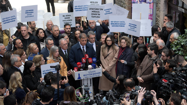 Cemil Tugay’dan AKP’li vekillere çağrı: Bir kere de iyi ve doğru bir şey yaptığınızı görelim