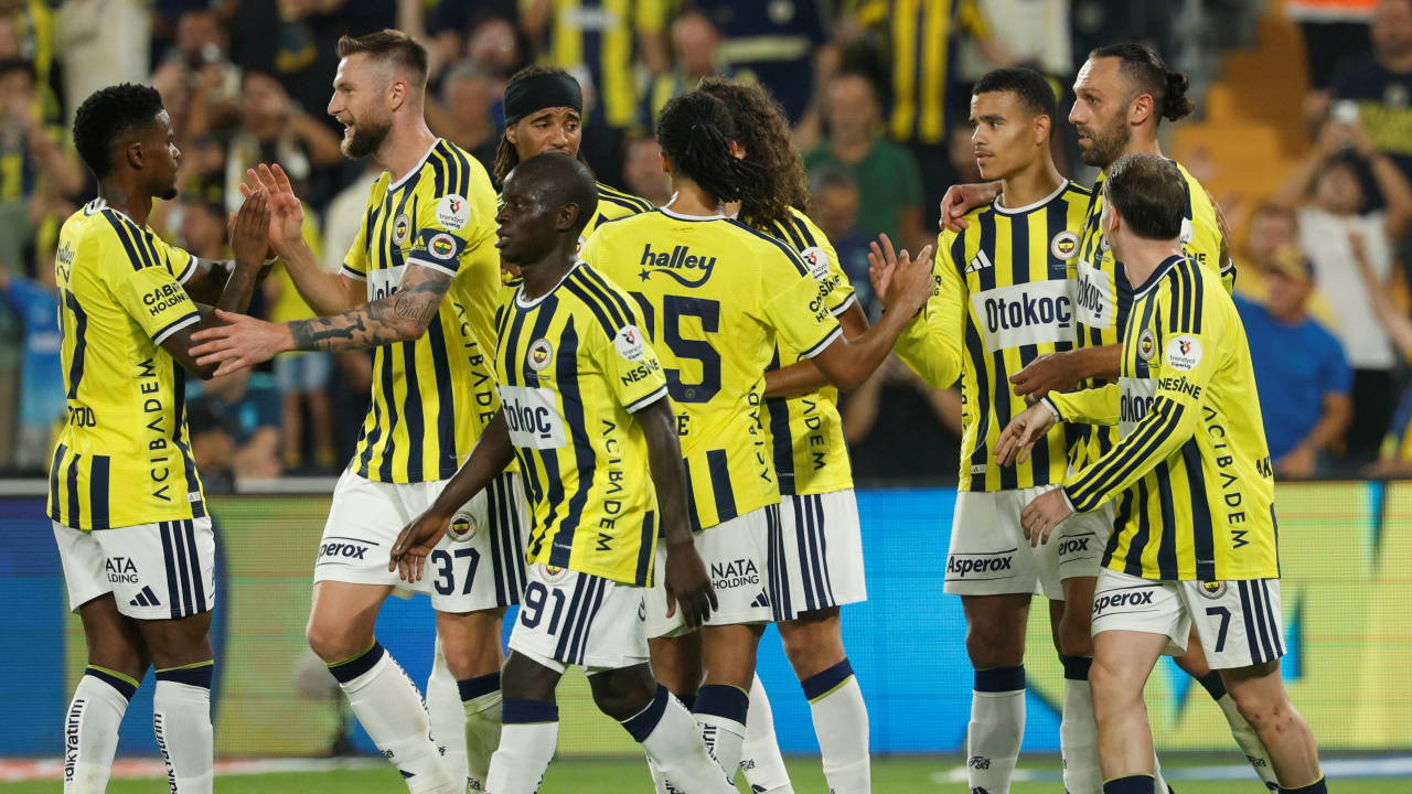 Spor yazarları Fenerbahçe - Konyaspor maçını yorumladı: 'Lyon'a elenirse bunun sorumlusu...'