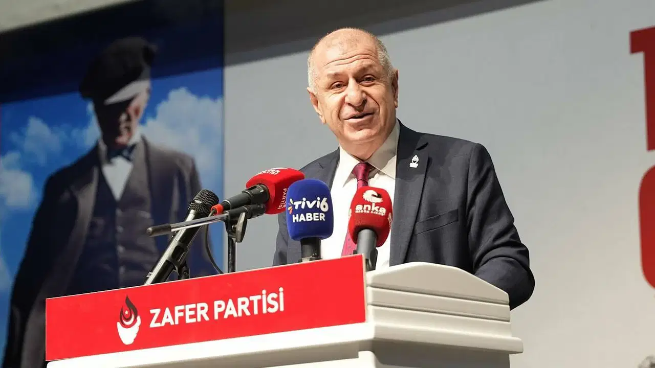Ümit Özdağ'dan, ilk kez oy kullanacak gençlere çağrı