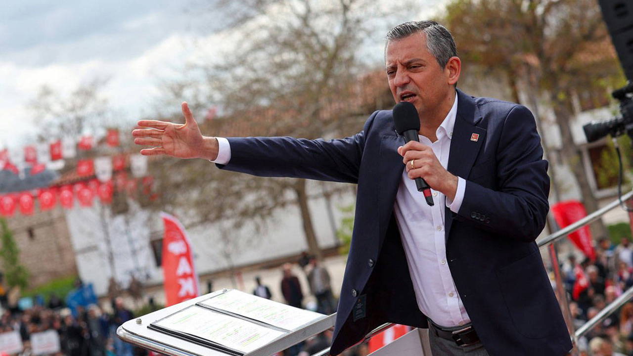 Özgür Özel'den Büyükçekmece mitingine çağrı: 'Milleti karınca gibi görüp ezmeye çalışanlara inat...'