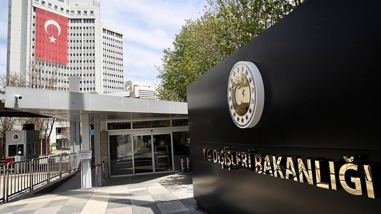 Dışişleri’nden Türk diplomatların katilinin serbest bırakılmasına tepki: 'Yunanistan’ın bu adımı kabul edilemez'