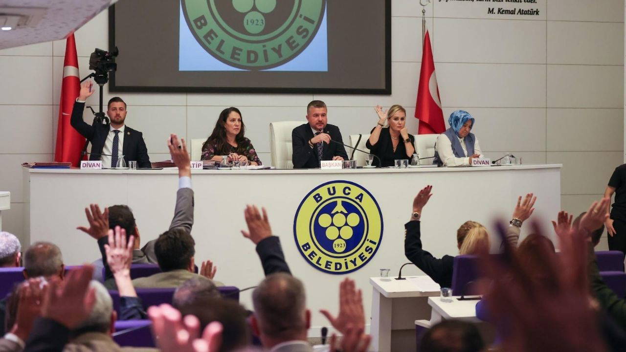 Buca Sosyal Konutlar sakinleri çürük binalardan kurtuluyor