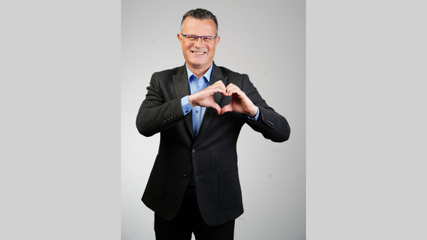 Ahmet Özküzcüoğlu: Alaşehirimize sahip çıkıyoruz