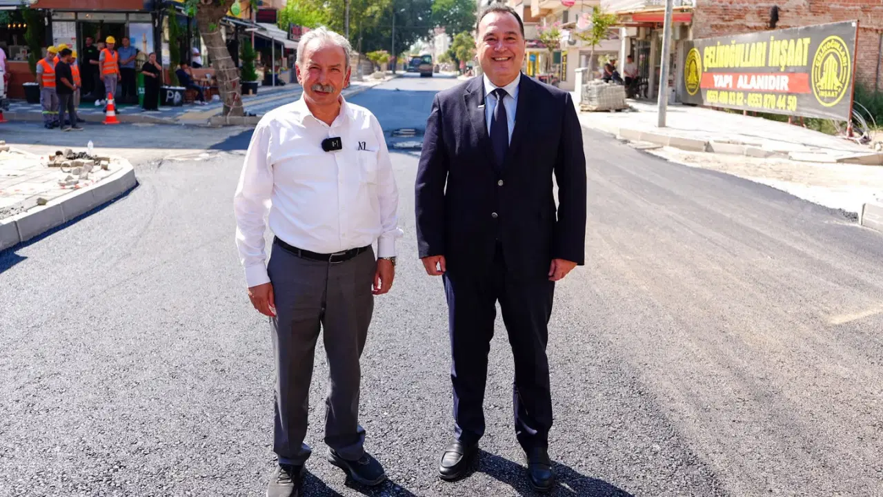 Salihli’nin Şüheda Caddesi baştan aşağı yenileniyor