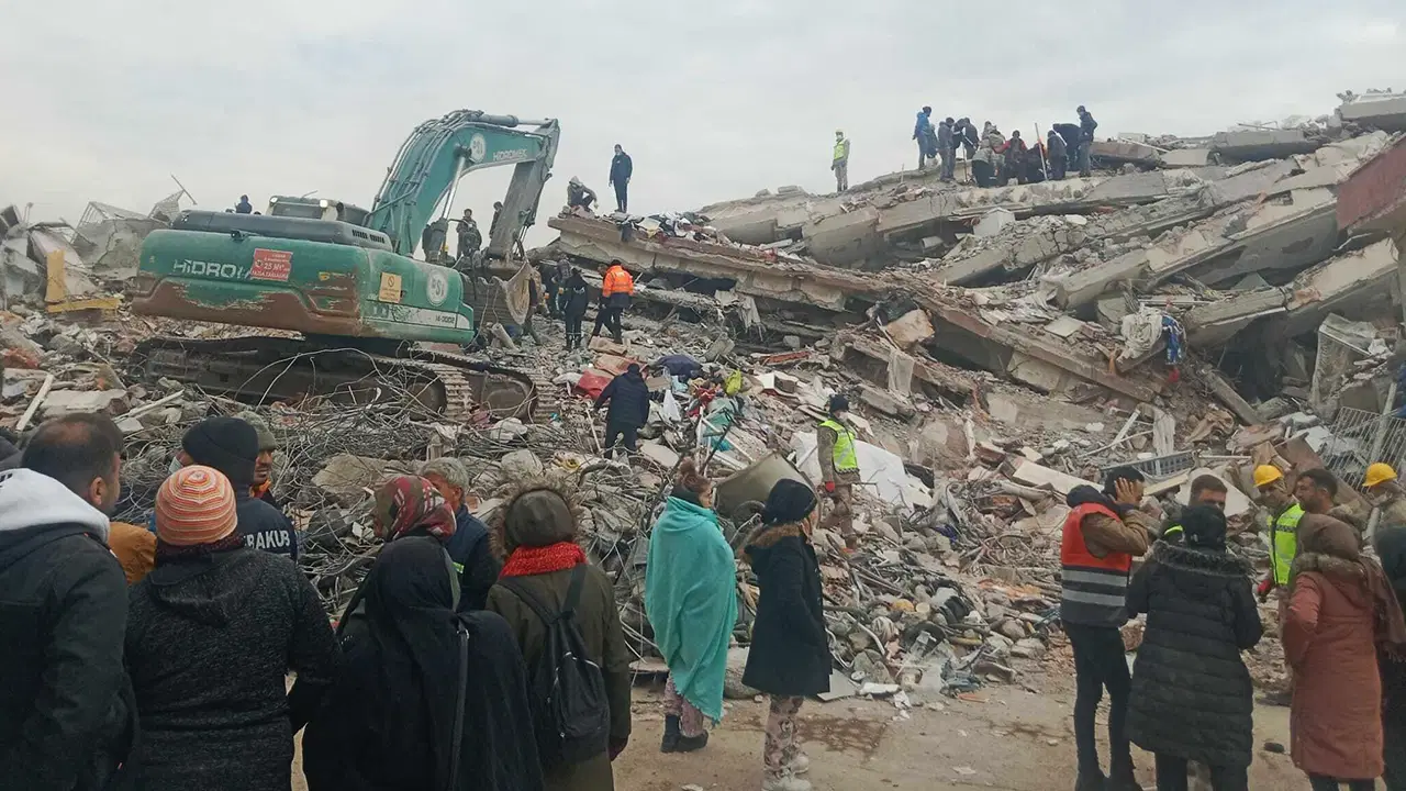 AFAD kusurlu bulunmuştu! Arıkan Sitesi davasında kritik gelişme: Yeni bilirkişi raporu alınmasına karar verildi