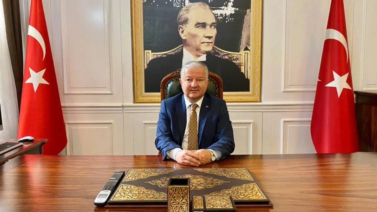 Murat Duru kimdir? Aksaray Valisi Murat Duru kaç yaşında, nereli? Murat Duru hangi görevlerde bulundu?