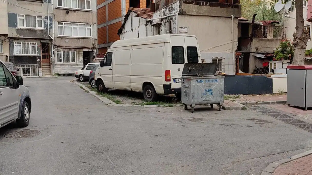 İstanbul'da arkadaşların 'anneye hakaret' tartışması kanlı bitti: 1 ölü
