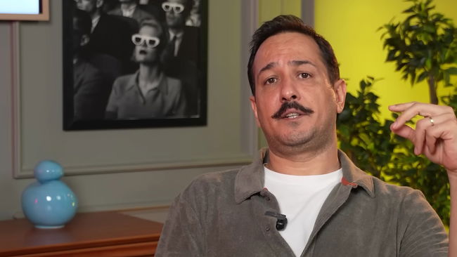 Sarp Apak: 'Bir yıl boyunca yüzüme topuk kremi sürdüm'