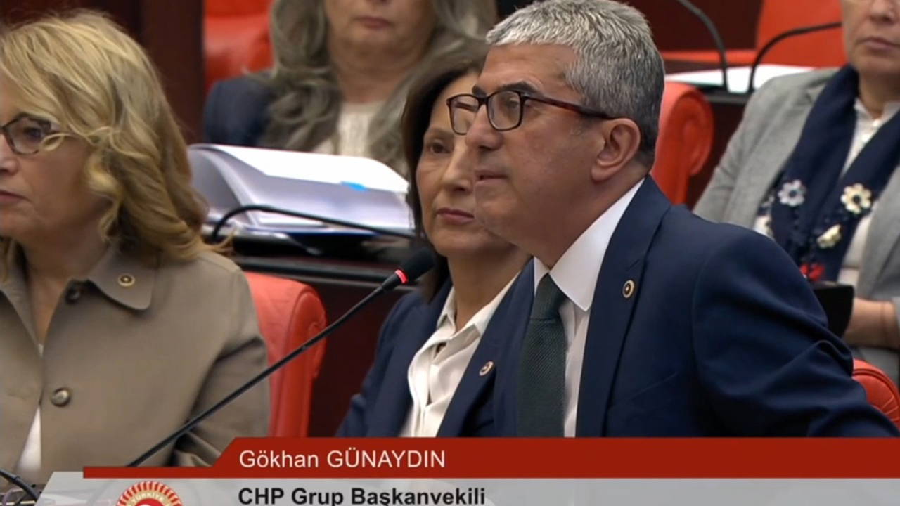 CHP'li Günaydın'dan AKP'ye '17-25 Aralık' hatırlatması: 'Hiçbir soruşturma yapılmadı, bunları unuttuk mu sanıyorsunuz?'