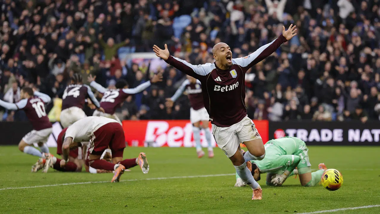 90+5'te inanılmaz son: Arsenal'ın serisini Aston Villa bitirdi! 