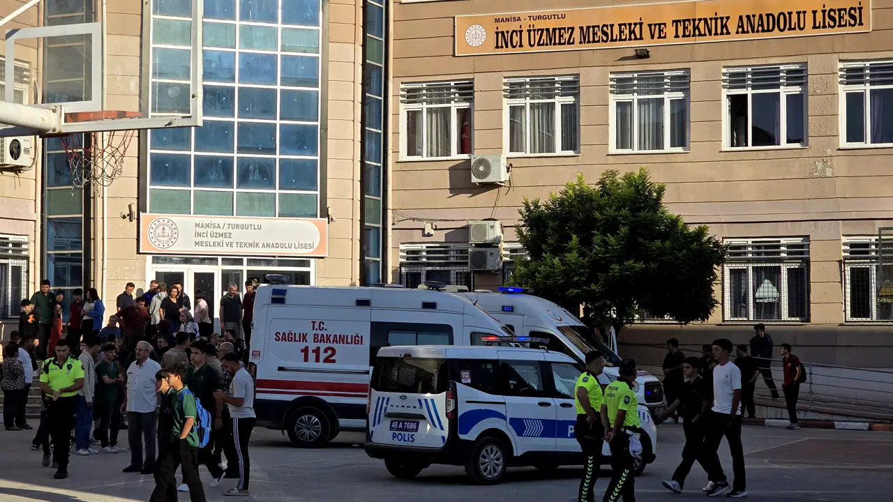 Manisa Turgutlu'daki okul saldırısı... Valilik son durumu açıkladı: Yaralanan 6 öğrenci bugün taburcu edilecek