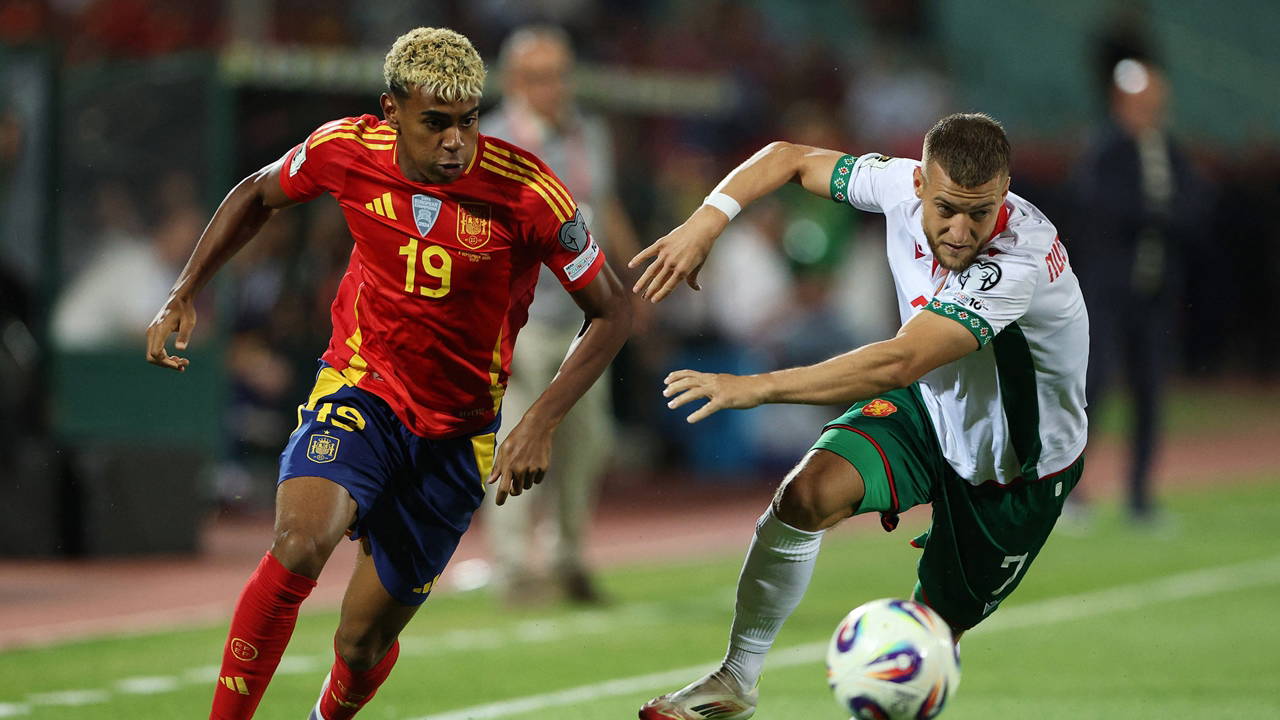 İspanya galibiyetle başladı!