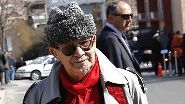 Yalçın Küçük hayatını kaybetti