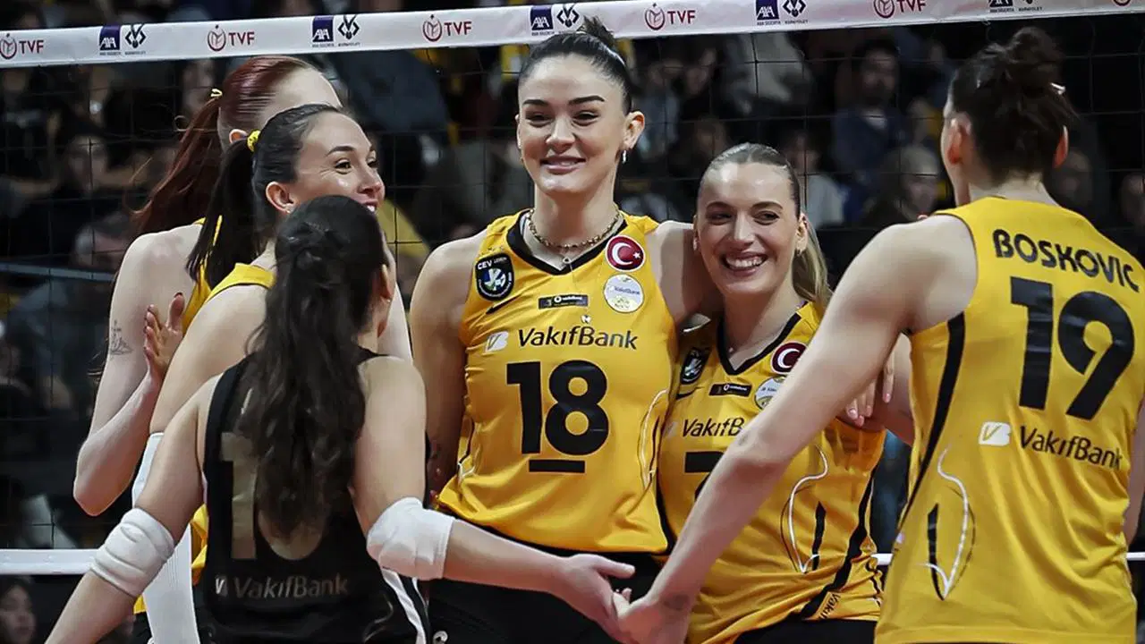 VakıfBank evinde Aras Kargo'ya set vermedi!