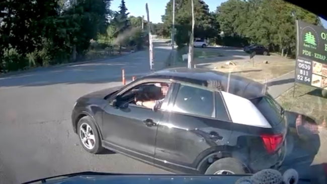 Trafikte savcı ve minibüs şoförü arasında kavga: Soruşturma başlatıldı