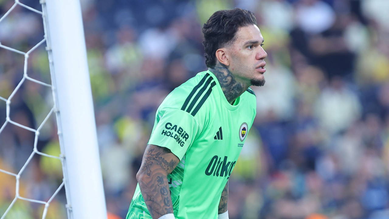 Fenerbahçe'de Ederson iddiası: Takımdan izin istedi!