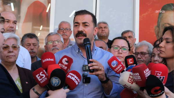YENİ Parti Eskişehir bürosu açıldı: 14 ilçe başkanı CHP'den istifa etti