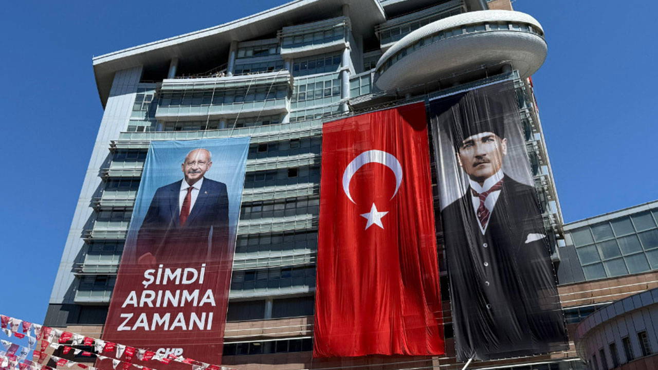 Son Dakika… CHP'de 4 il başkanı görevden alındı