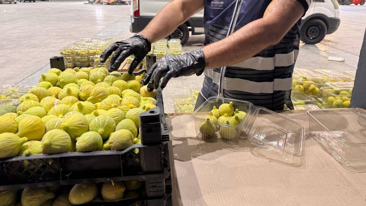 İzmir’de üreticiye ve ihtiyaç sahiplerine destek