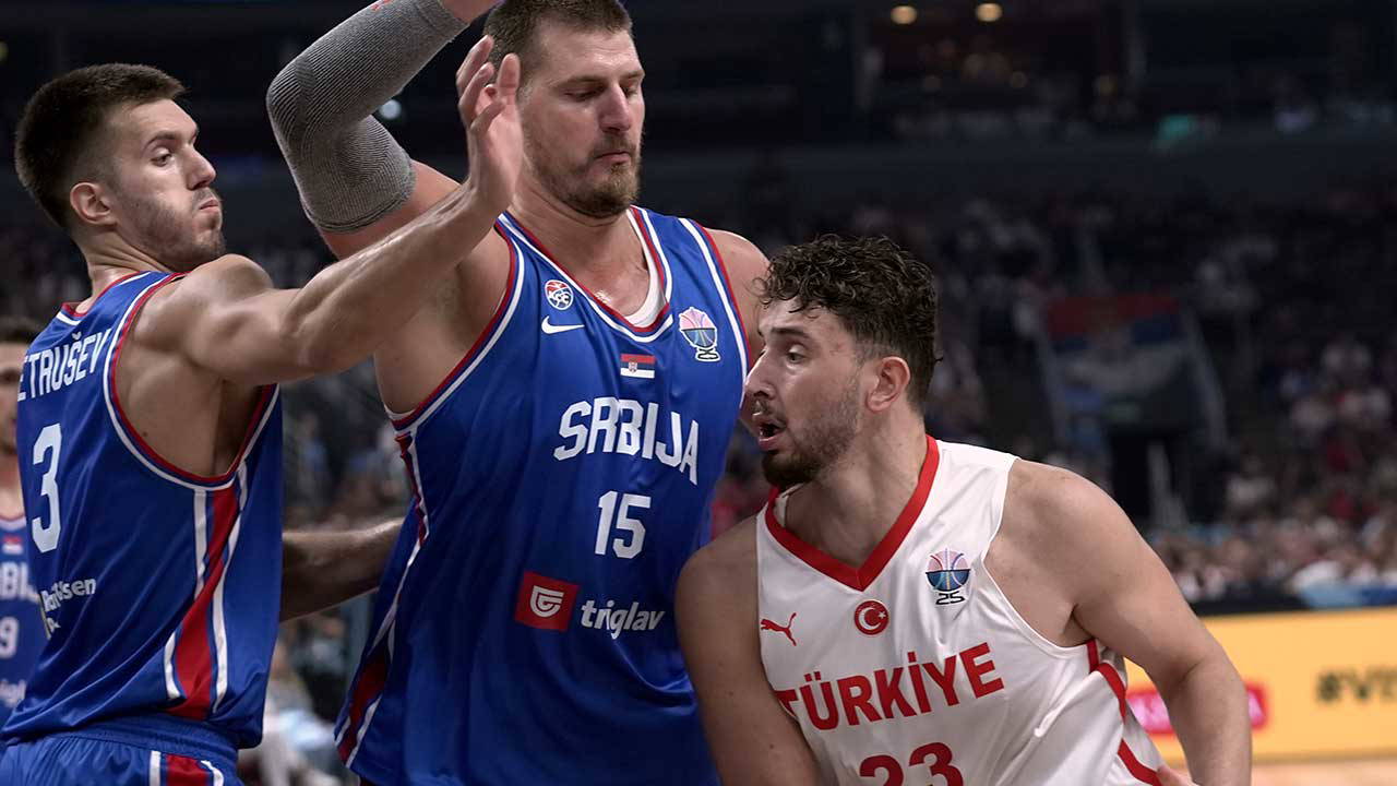 Alperen Şengün, Sırbistan maçına damga vurdu!