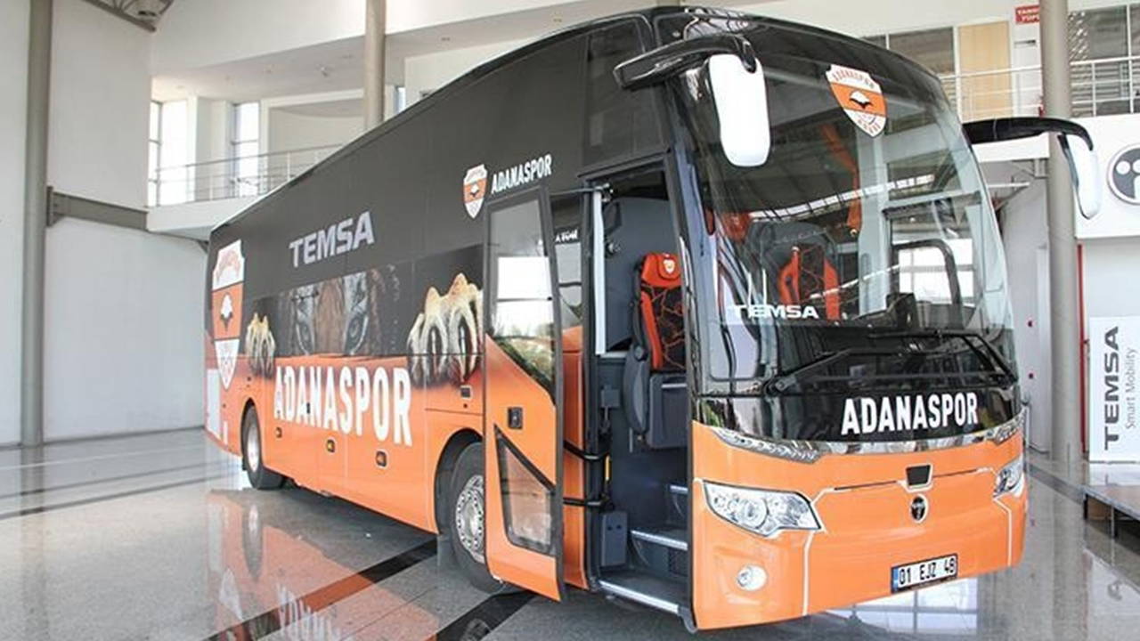 Adanaspor'un takım otobüsü açık artırmaya çıkıyor!