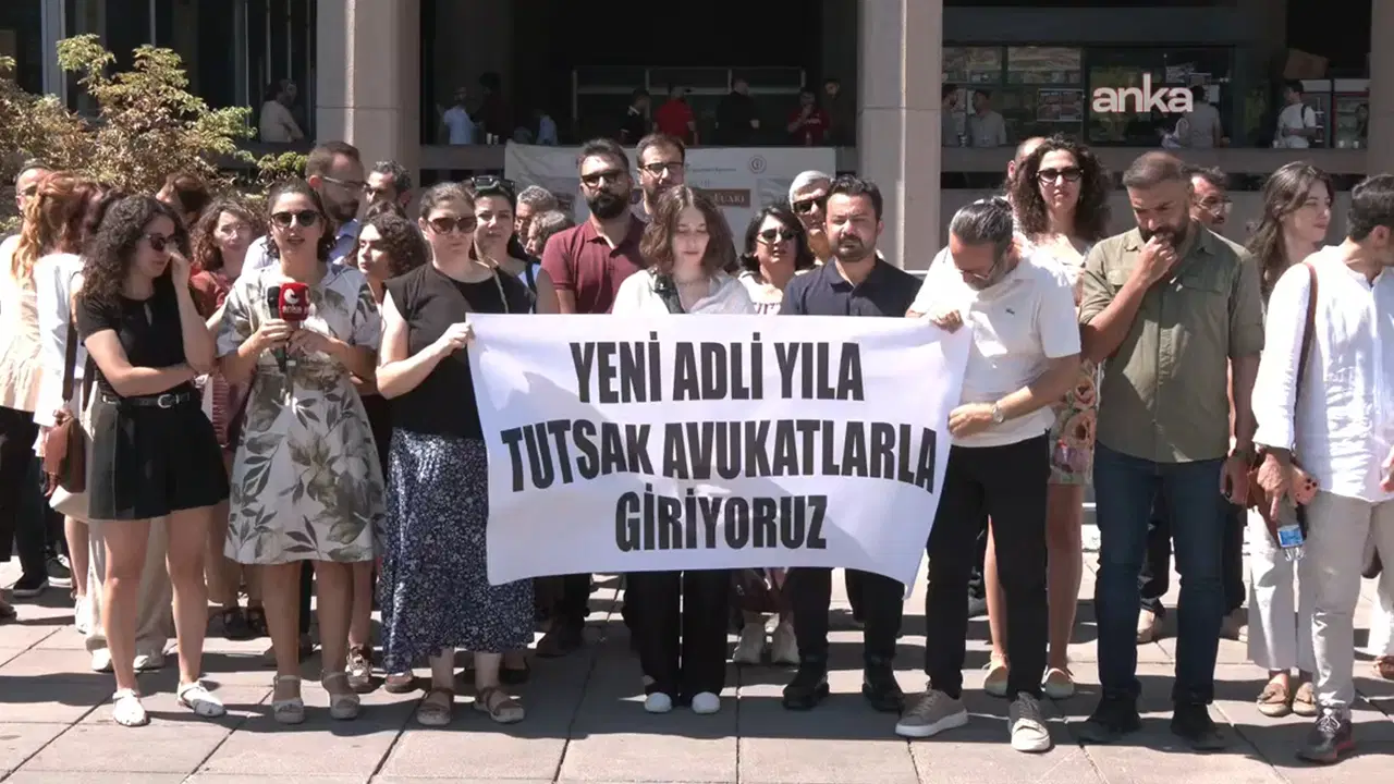 Hukukçu derneklerinden yeni adli yılda 'tutuklu avukatlar için özgürlük' çağrısı